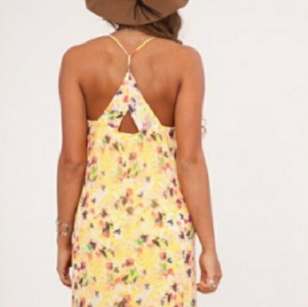 🆕YELLOW FLORAL RUFFLE HEM MAXI DRESS - Picture 5 of 5